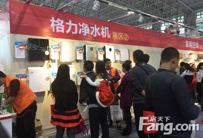 格力工廠(chǎng)內(nèi)購(gòu)會(huì)直銷(xiāo)盛典圓滿(mǎn)落幕，9小時(shí)瘋狂搶購(gòu)引爆消費(fèi)熱潮